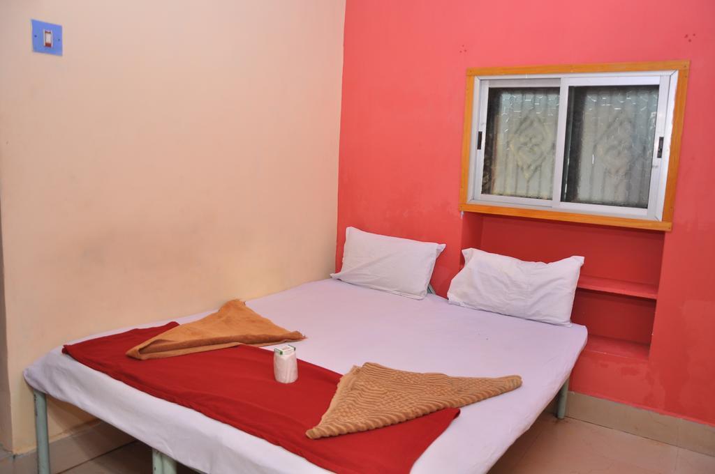 Manju Guest House Hampi Eksteriør bilde